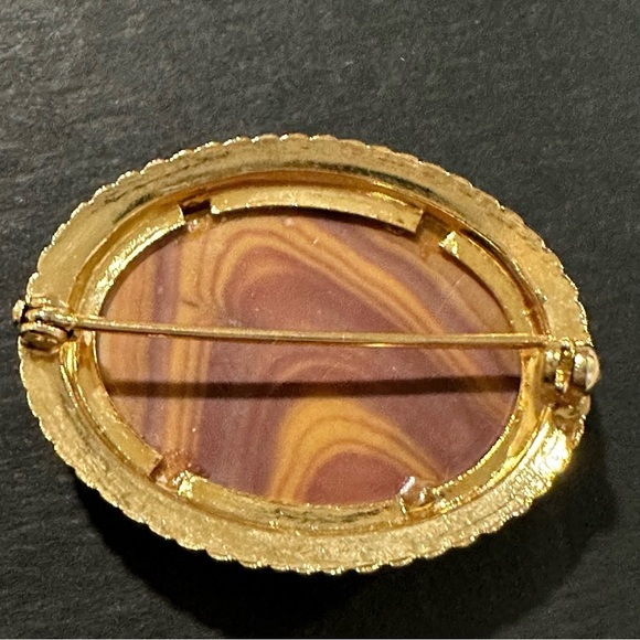 Vintage Tiger’s Eye Brooch Pin - Picture 5 of 5